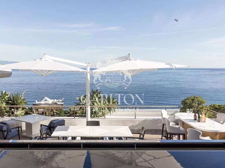 Propriété Saint-Jean-Cap-Ferrat - 5 chambres - 1000m²