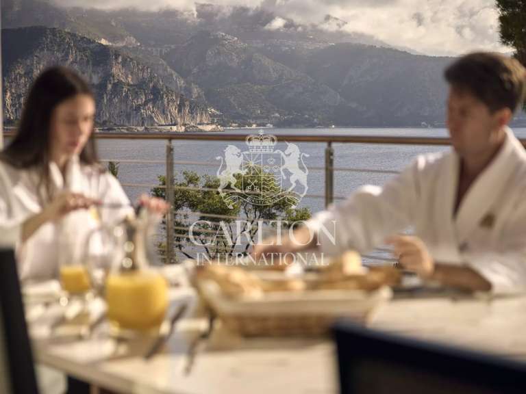Propriété Saint-Jean-Cap-Ferrat - 5 chambres - 1000m²