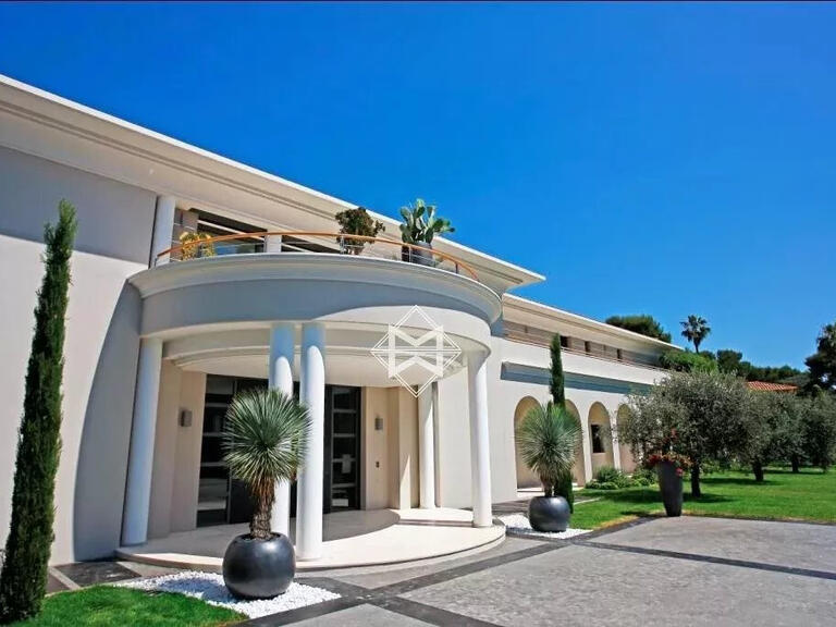 Villa Saint-Jean-Cap-Ferrat - 8 chambres - 2000m²