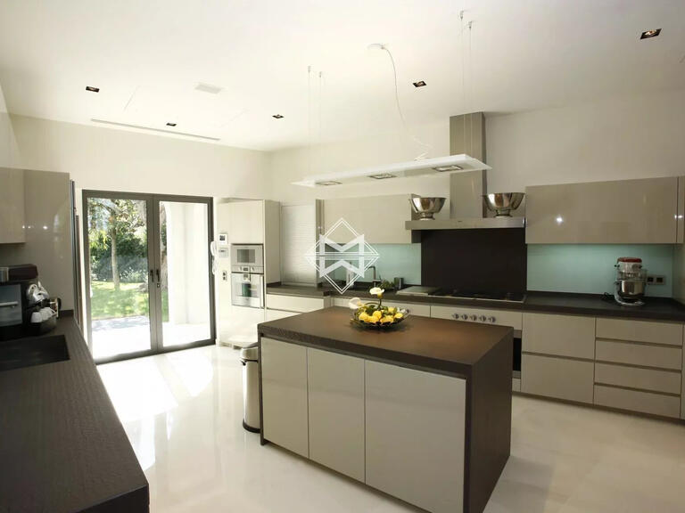 Villa Saint-Jean-Cap-Ferrat - 8 chambres - 2000m²