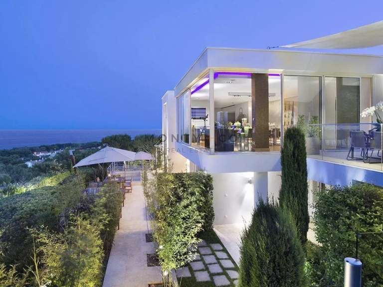 Villa Saint-Jean-Cap-Ferrat - 7 chambres - 600m²