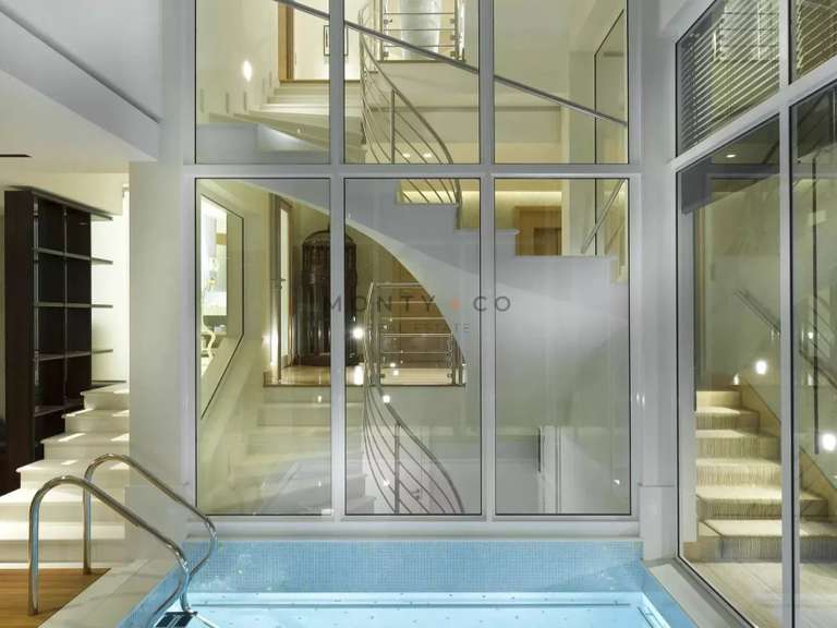 Villa Saint-Jean-Cap-Ferrat - 7 chambres - 600m²