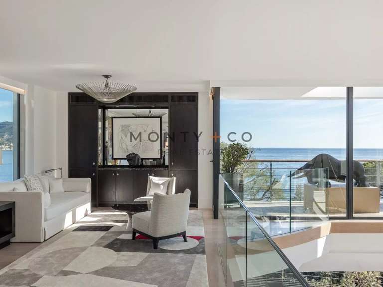Villa Saint-Jean-Cap-Ferrat - 5 chambres - 1250m²