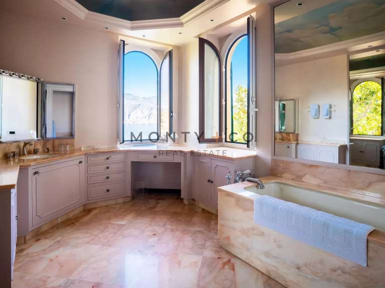 Villa Saint-Jean-Cap-Ferrat - 6 bedrooms - 1000m²
