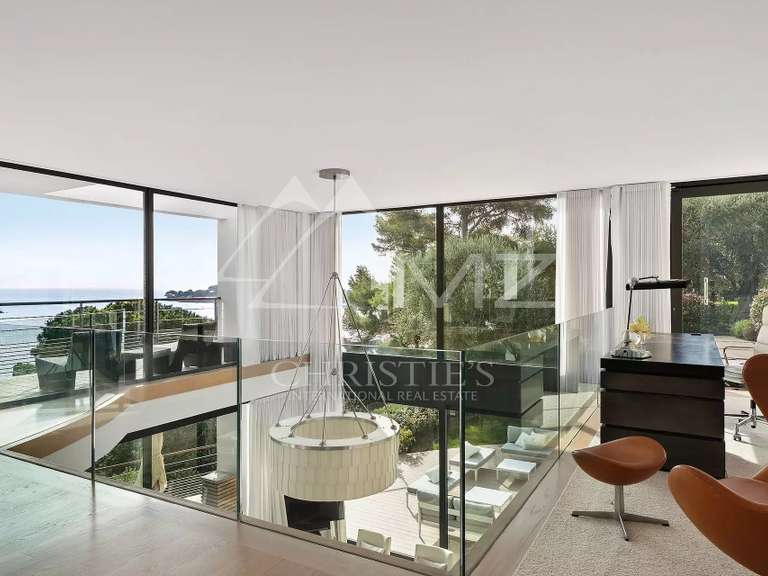 Villa Saint-Jean-Cap-Ferrat - 5 bedrooms - 1250m²