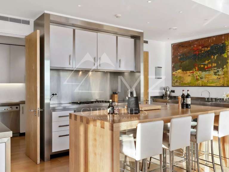 Villa Saint-Jean-Cap-Ferrat - 5 bedrooms - 1250m²