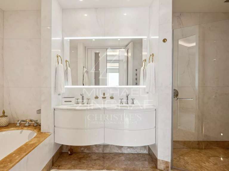 Villa Saint-Jean-Cap-Ferrat - 5 bedrooms - 613m²