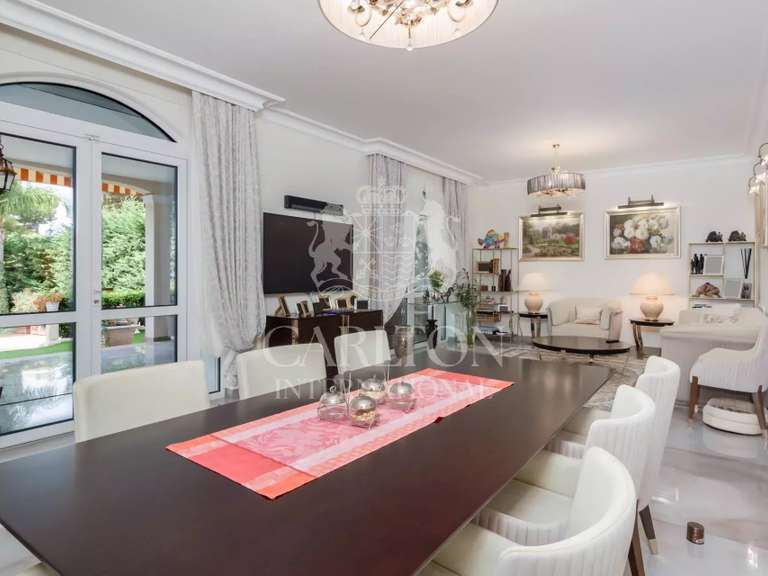 Villa Saint-Jean-Cap-Ferrat - 7 chambres - 330m²