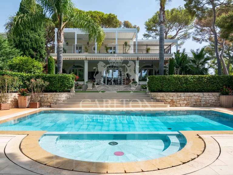 Villa Saint-Jean-Cap-Ferrat - 7 chambres - 330m²