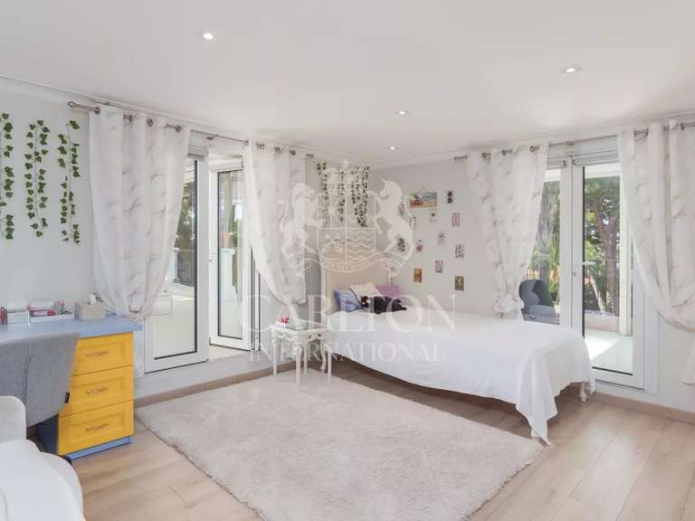 Villa Saint-Jean-Cap-Ferrat - 7 chambres - 330m²