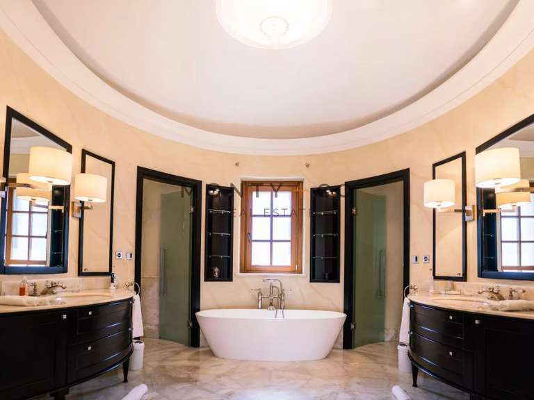 Villa with Sea view Saint-Jean-Cap-Ferrat - 6 bedrooms - 1150m²