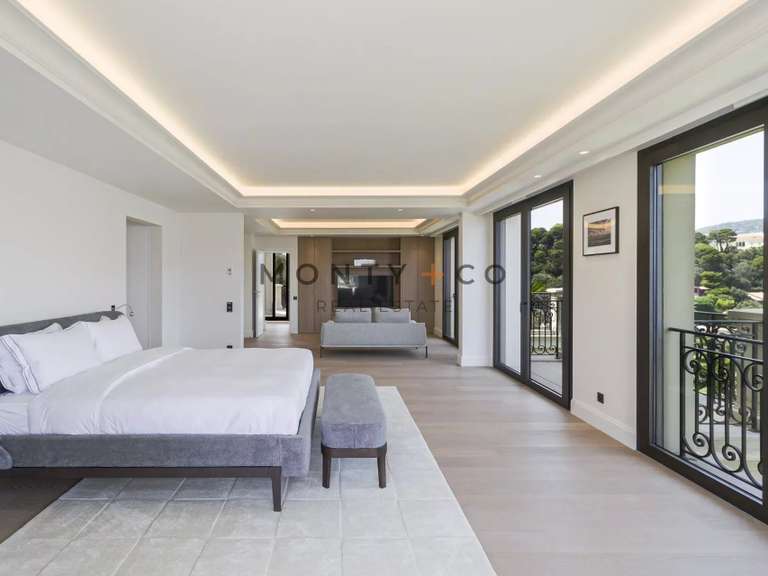 Villa Saint-Jean-Cap-Ferrat - 6 bedrooms - 600m²