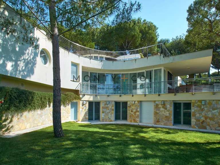 Villa Saint-Jean-Cap-Ferrat - 4 chambres - 450m²