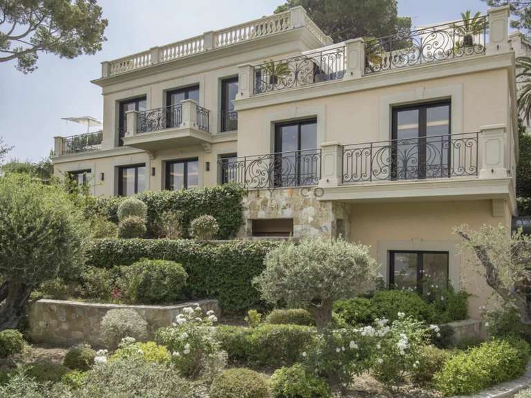 Villa Saint-Jean-Cap-Ferrat - 6 chambres - 600m²
