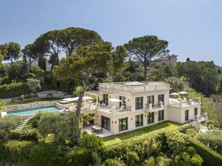Villa Saint-Jean-Cap-Ferrat - 6 chambres - 600m²