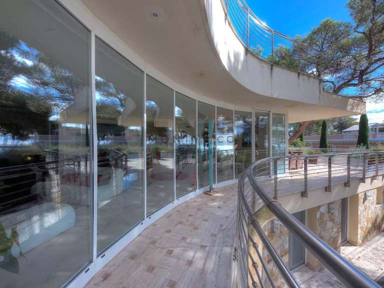 Villa Saint-Jean-Cap-Ferrat - 4 chambres - 450m²