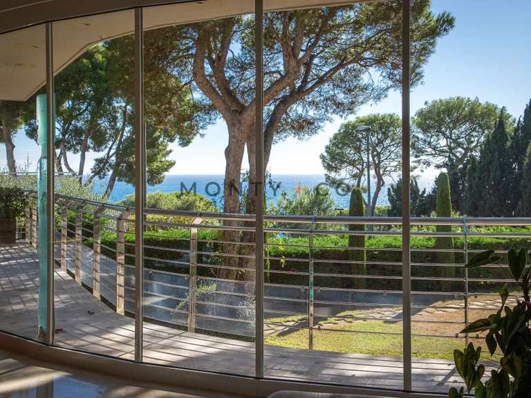 Villa Saint-Jean-Cap-Ferrat - 4 chambres - 450m²