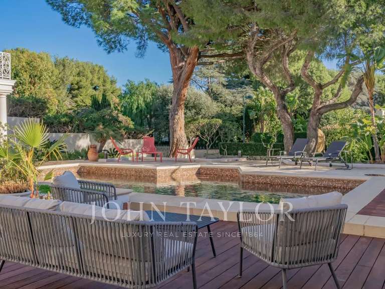 Villa Saint-Jean-Cap-Ferrat - 5 chambres - 394m²
