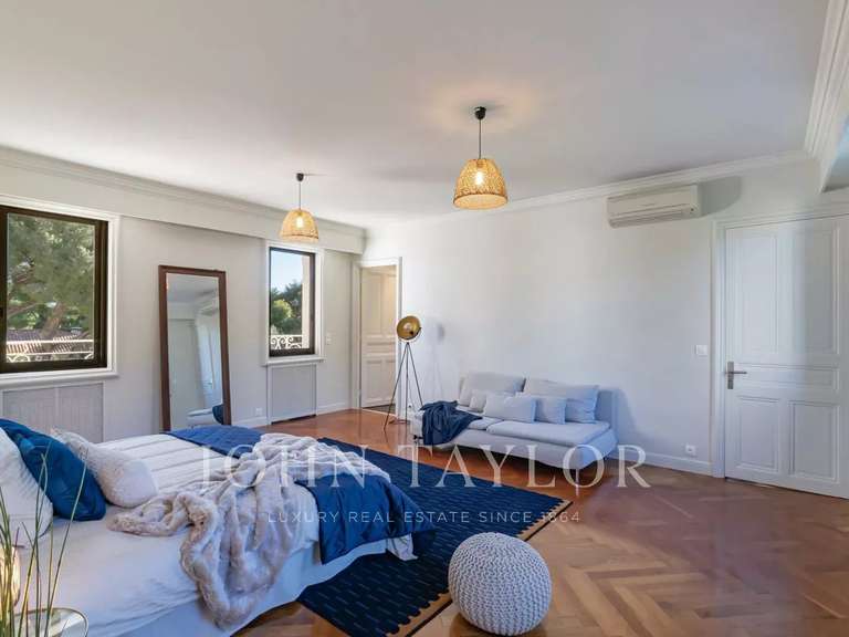 Villa Saint-Jean-Cap-Ferrat - 5 chambres - 394m²