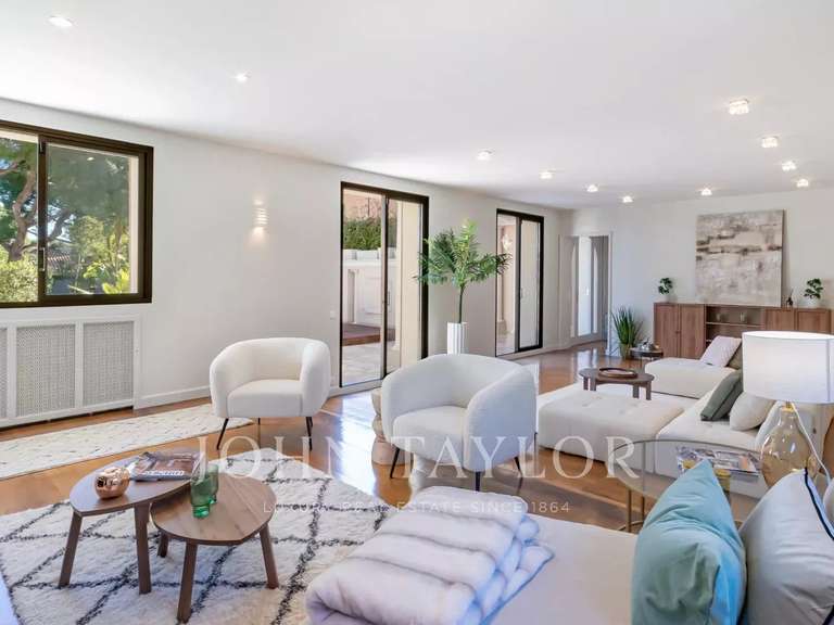 Villa Saint-Jean-Cap-Ferrat - 5 chambres - 394m²