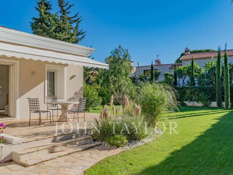 Villa Saint-Jean-Cap-Ferrat - 3 chambres - 104m²