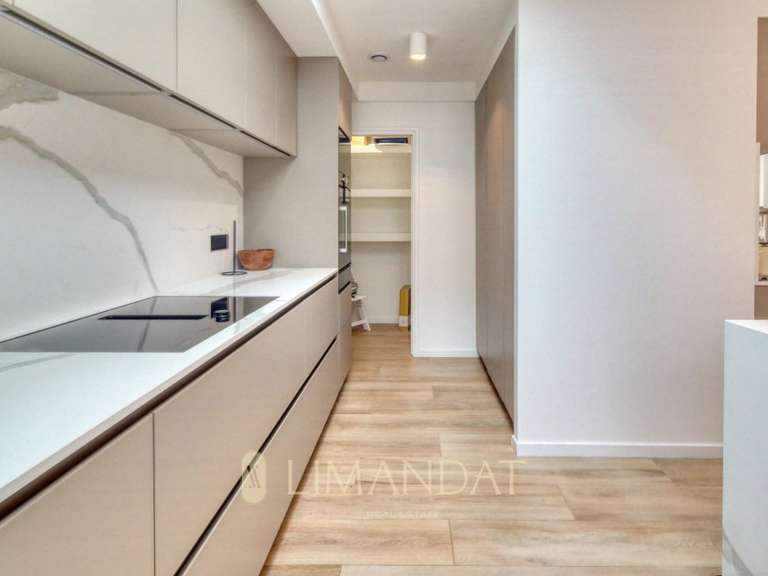 Villa Saint-Jean-Cap-Ferrat - 4 chambres - 281m²