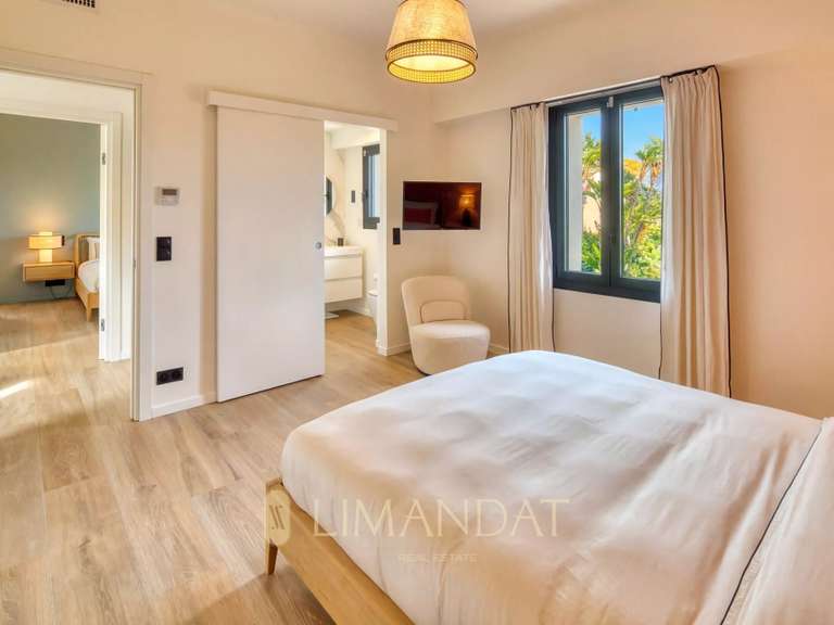 Villa Saint-Jean-Cap-Ferrat - 4 chambres - 281m²