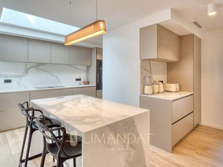 Villa Saint-Jean-Cap-Ferrat - 4 chambres - 281m²