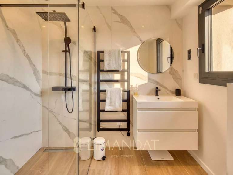 Villa Saint-Jean-Cap-Ferrat - 4 chambres - 281m²