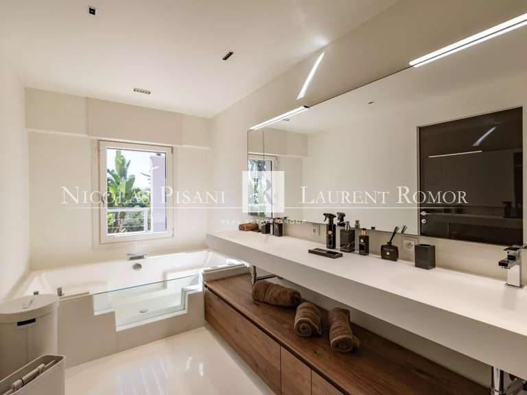 Villa avec Vue sur mer Saint-Jean-Cap-Ferrat - 5 chambres - 412m²