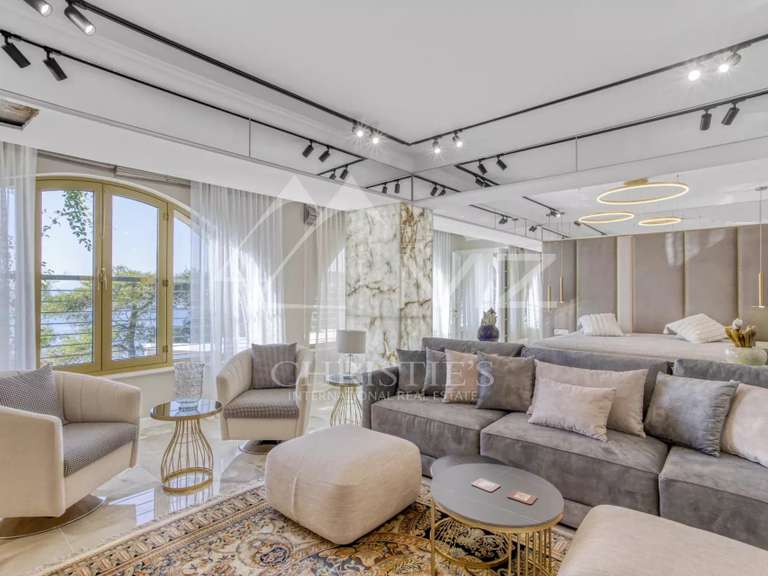 Villa avec Vue sur mer Saint-Jean-Cap-Ferrat - 9 chambres - 677m²