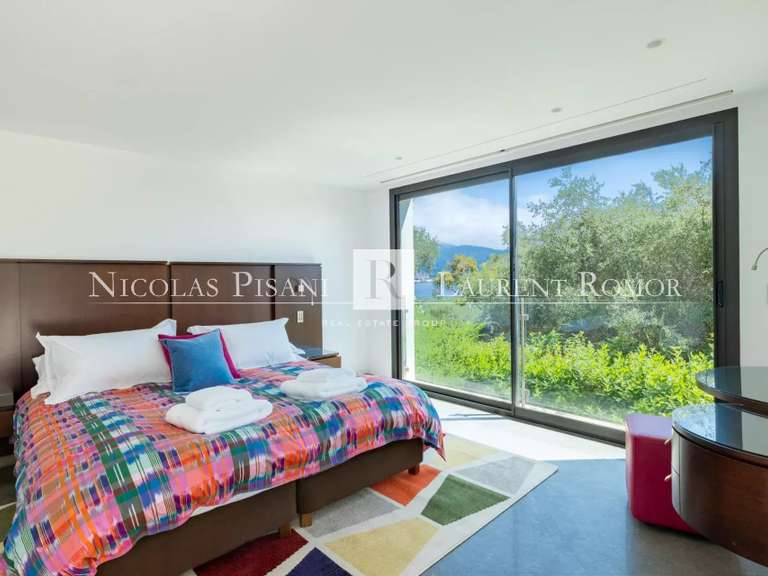 Villa Saint-Jean-Cap-Ferrat - 4 chambres - 290m²