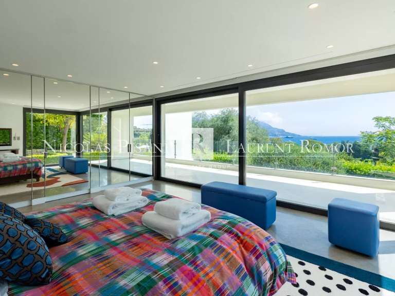 Villa Saint-Jean-Cap-Ferrat - 4 chambres - 290m²