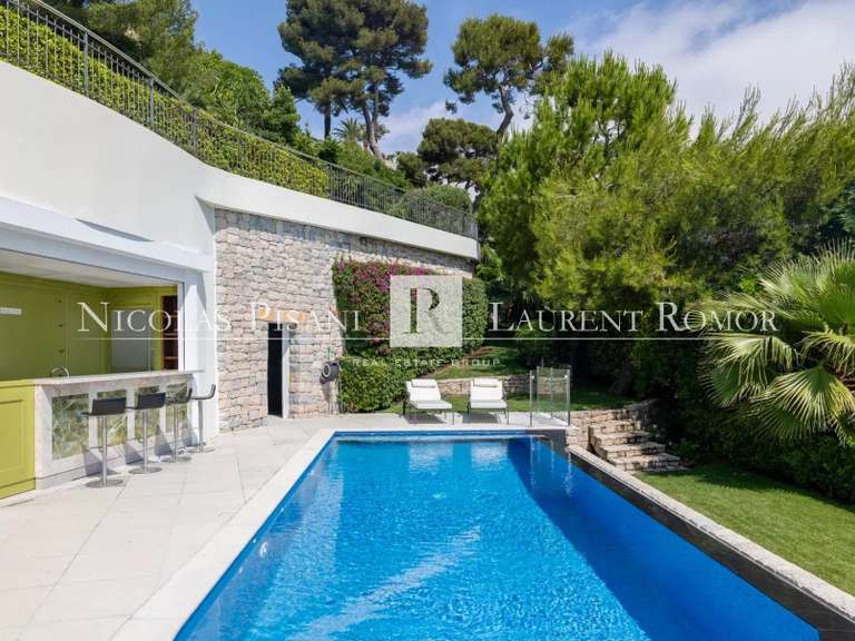 Villa Saint-Jean-Cap-Ferrat - 4 chambres - 290m²