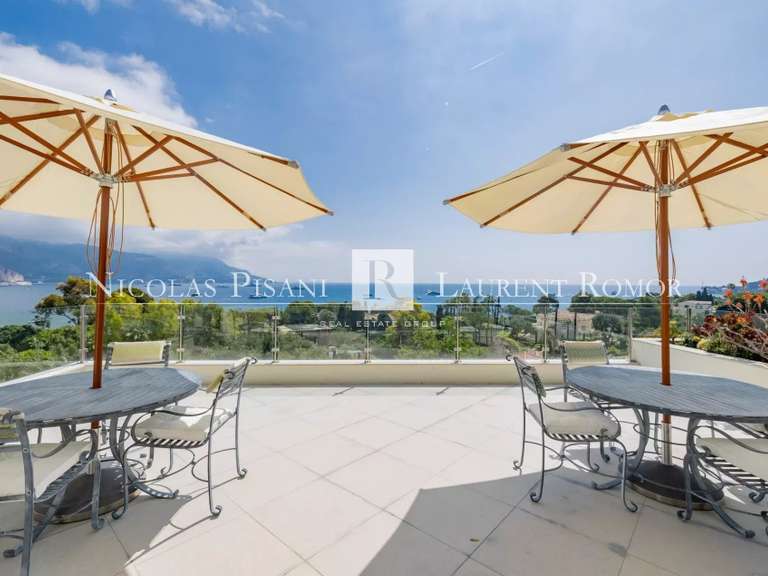 Villa Saint-Jean-Cap-Ferrat - 4 chambres - 290m²
