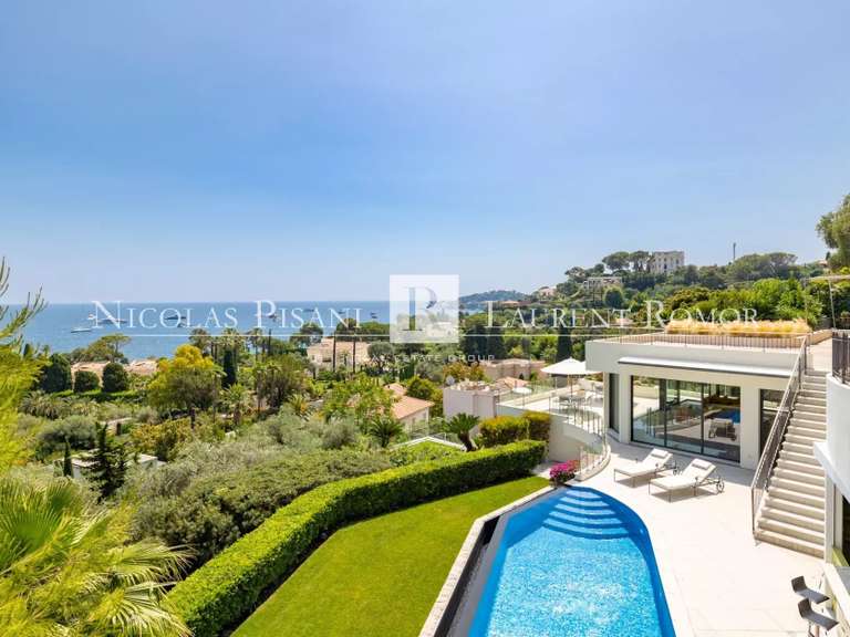 Villa Saint-Jean-Cap-Ferrat - 4 chambres - 290m²