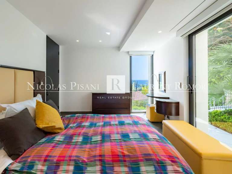 Villa Saint-Jean-Cap-Ferrat - 4 chambres - 290m²