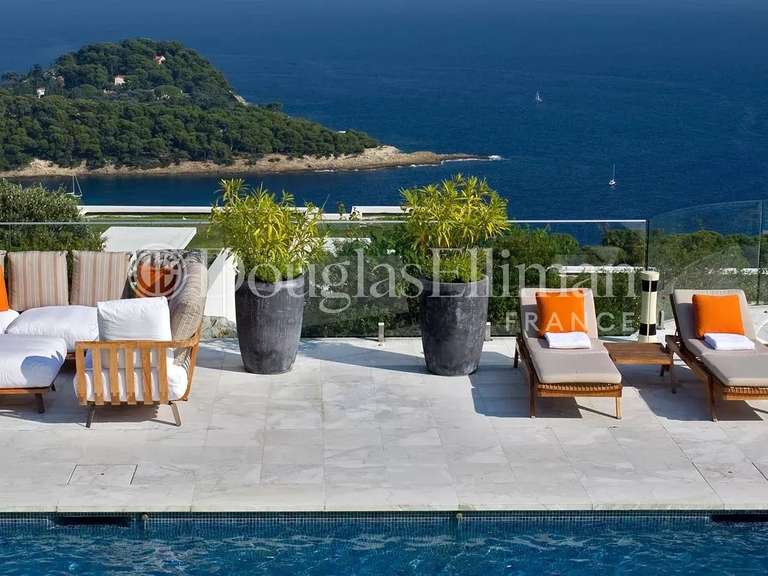 Villa avec Vue sur mer Saint-Jean-Cap-Ferrat - 7 chambres - 586m²