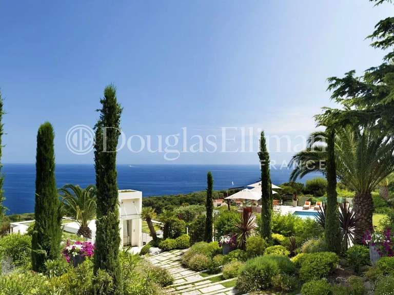 Villa avec Vue sur mer Saint-Jean-Cap-Ferrat - 7 chambres - 586m²