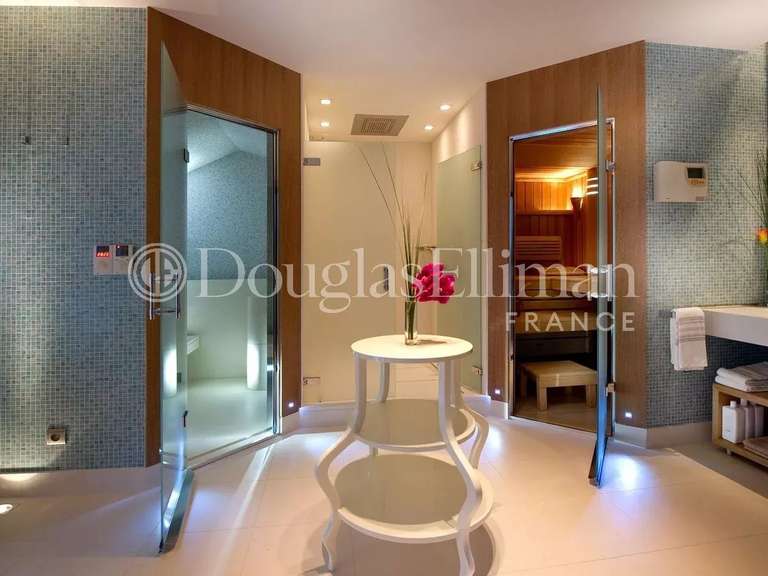 Villa avec Vue sur mer Saint-Jean-Cap-Ferrat - 7 chambres - 586m²