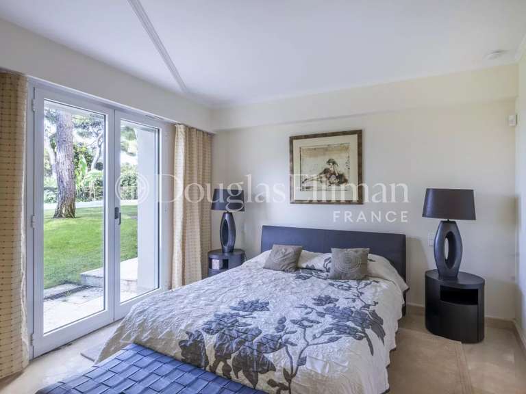 Villa Saint-Jean-Cap-Ferrat - 5 chambres - 446m²