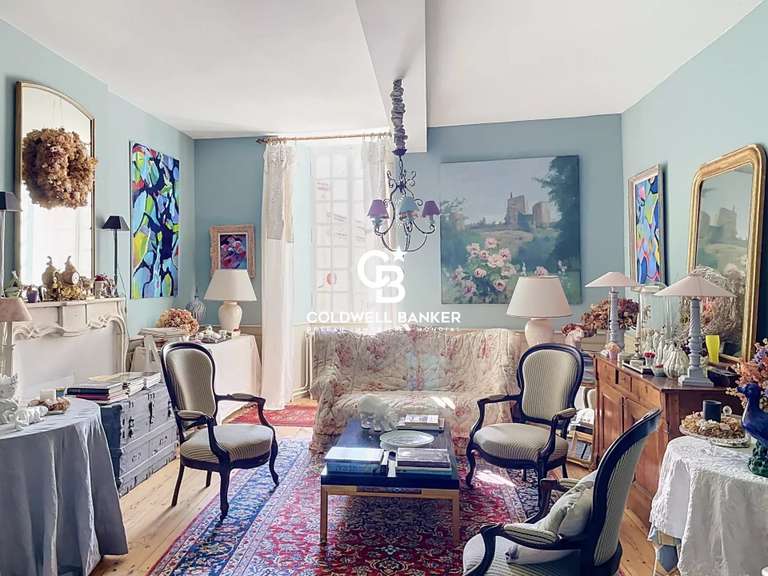 House Saint-Jean-d'Angély - 4 bedrooms - 600m²