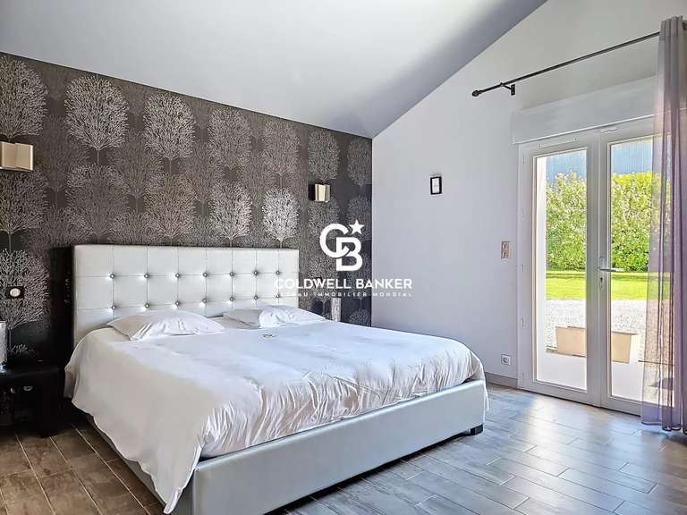 Property Saint-Jean-d'Angély - 9 bedrooms - 830m²