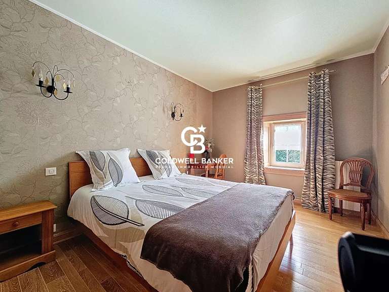 Property Saint-Jean-d'Angély - 9 bedrooms - 830m²