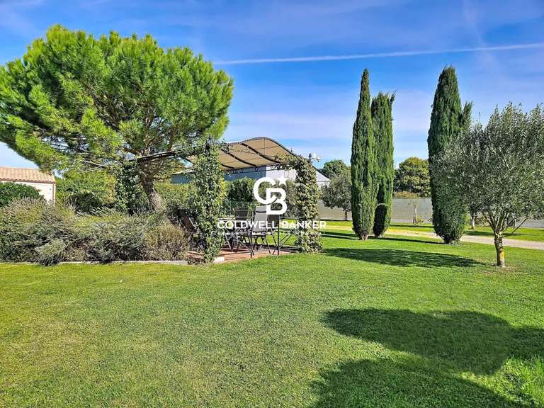 Property Saint-Jean-d'Angély - 9 bedrooms - 830m²