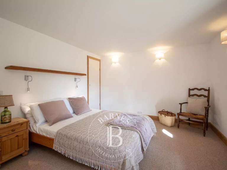 Bien atypique Saint-Jean-d'Aulps - 370m²