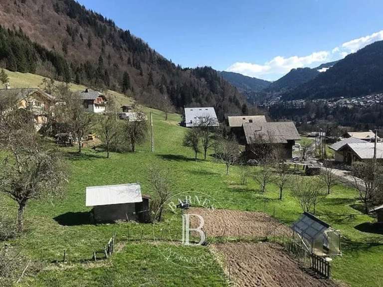 Bien atypique Saint-Jean-d'Aulps - 370m²