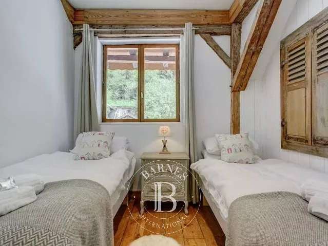 Unusual property Saint-Jean-d'Aulps