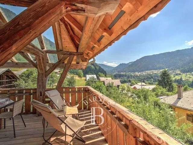 Bien atypique Saint-Jean-d'Aulps - 370m²