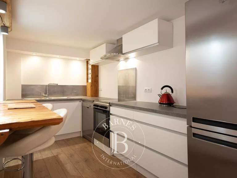 Bien atypique Saint-Jean-d'Aulps - 370m²